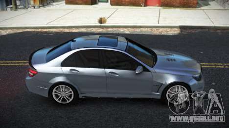 Mercedes-Benz C63 AMG Pieja para GTA 4