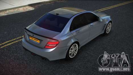 Mercedes-Benz C63 AMG Pieja para GTA 4