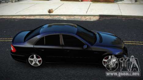 Mercedes-Benz E63 AMG Rajig para GTA 4