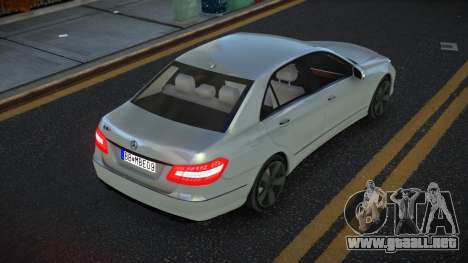 Mercedes-Benz E63 AMG Xotqu para GTA 4