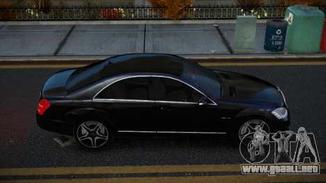 Mercedes-Benz S63 Zuzjenoto para GTA 4