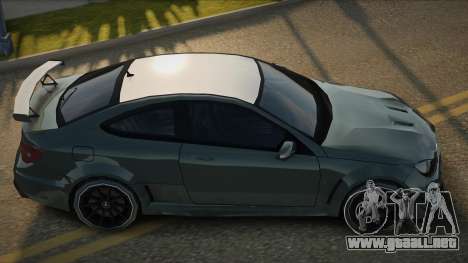 Mercedes-Benz C63 AMG Llderdan para GTA San Andreas