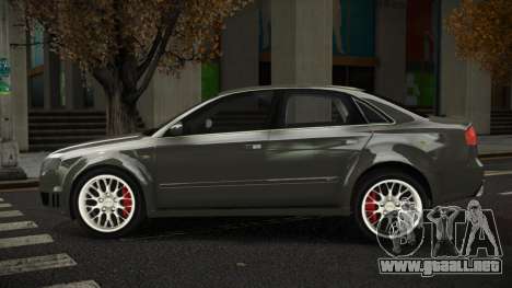 Audi RS4 Pusyomiji para GTA 4