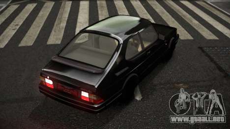 Saab 900 Yagkoz para GTA 4