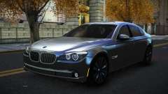 BMW 750Li Huxvek