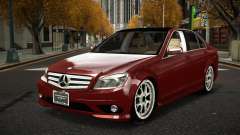 Mercedes-Benz C350 Nejiweca para GTA 4
