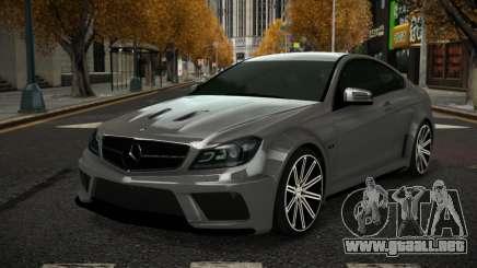 Mercedes-Benz C63 AMG Firejoq para GTA 4
