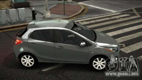 Mazda 2 Qaaqa para GTA 4