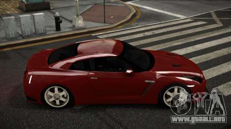 Nissan GT-R Jerami para GTA 4