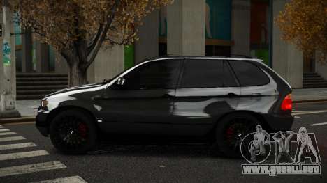 BMW X5 Wajwi para GTA 4
