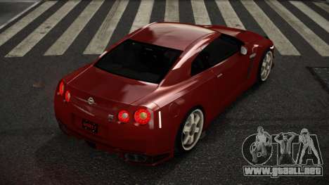 Nissan GT-R Jerami para GTA 4