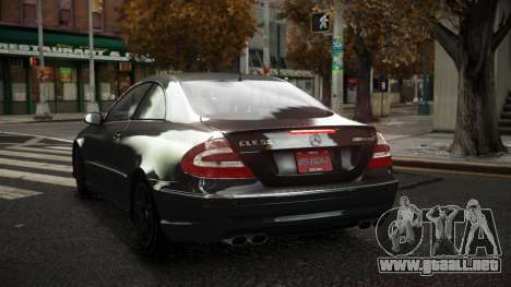 Mercedes-Benz CLK55 AMG Seju para GTA 4