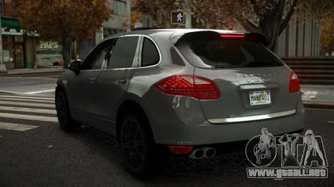 Porsche Cayenne Qefemi para GTA 4