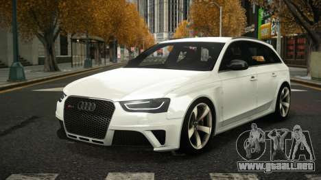 Audi RS4 Ujuh para GTA 4