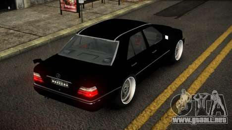 Mercedes-Benz E500 Gedvo para GTA 4