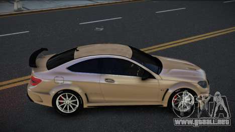 Mercedes-Benz C63 Bejukel para GTA 4