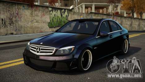Mercedes-Benz C63 AMG Vaqasov para GTA 4