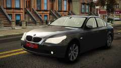BMW M5 E60 Xixwe