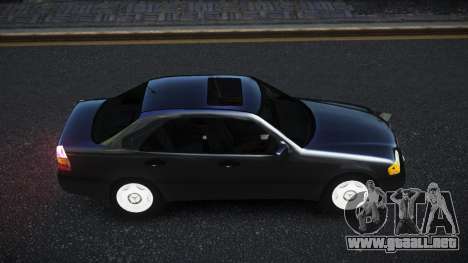 Mercedes-Benz W202 Juzvoc para GTA 4