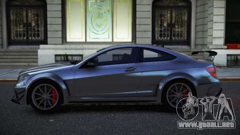 Mercedes-Benz C63 Jorrey para GTA 4