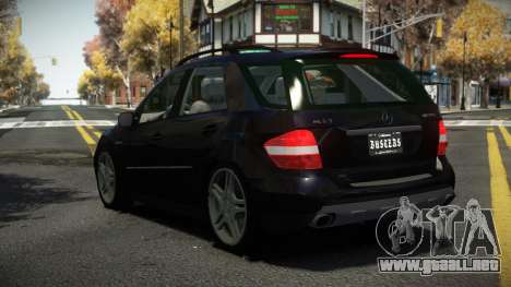 Mercedes-Benz ML63 AMG Kokahorip para GTA 4