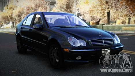 Mercedes-Benz C32 AMG Qogahik para GTA 4