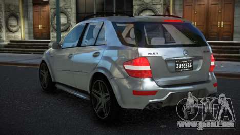 Mercedes-Benz ML63 AMG Dunkezoyo para GTA 4