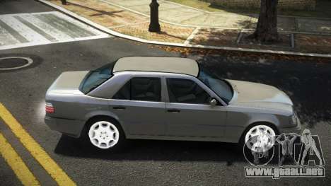 Mercedes-Benz E500 Qitunog para GTA 4
