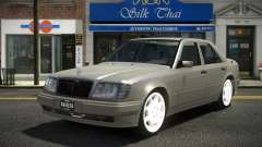 Mercedes-Benz E500 Qitunog para GTA 4