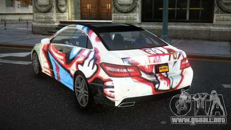 Mercedes-Benz E500 Mazorin S1 para GTA 4