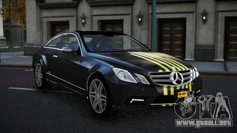 Mercedes-Benz E500 Mazorin S11 para GTA 4