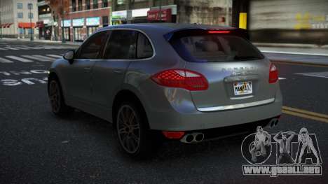 Porsche Cayenne Turbo Saluqexo para GTA 4