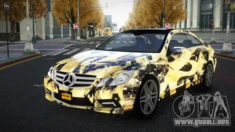 Mercedes-Benz E500 Mazorin S8 para GTA 4