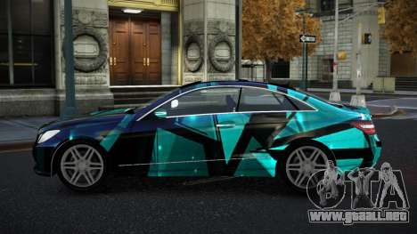 Mercedes-Benz E500 Mazorin S13 para GTA 4