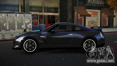 Nissan GT-R Damtuziz para GTA 4
