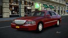 Lincoln Town Car Sokomar para GTA 4