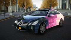 Mercedes-Benz E500 Mazorin S3 para GTA 4
