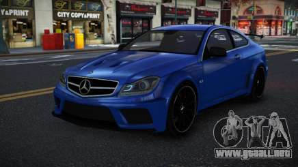 Mercedes-Benz C63 AMG Juvhoyas para GTA 4