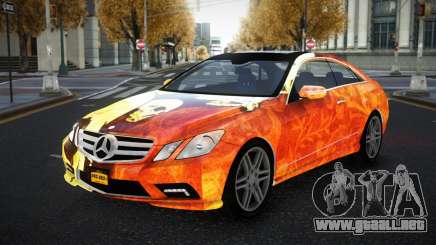 Mercedes-Benz E500 Mazorin S2 para GTA 4