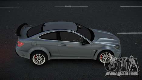 Mercedes-Benz C63 AMG Owan para GTA 4