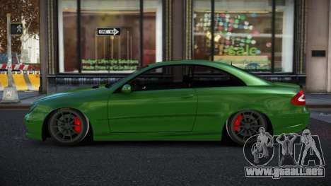 Mercedes-Benz CLK55 AMG Sujpaye para GTA 4