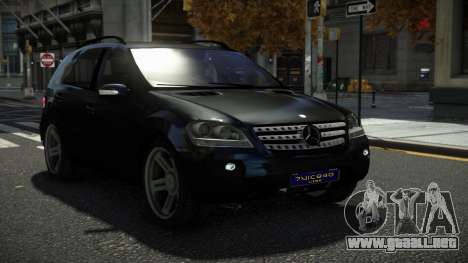 Mercedes-Benz ML 500 Buzajig para GTA 4