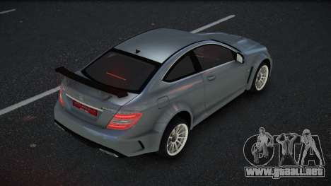 Mercedes-Benz C63 AMG Owan para GTA 4