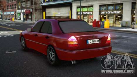 Mercedes-Benz C220 Ceani para GTA 4