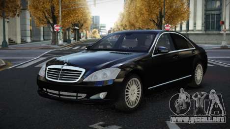 Mercedes-Benz W221 Xedrujar para GTA 4