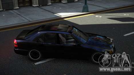 Mercedes-Benz C180 Ruru para GTA 4