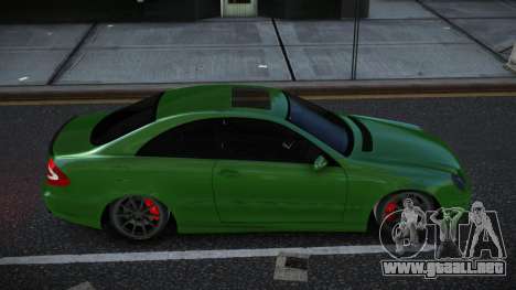 Mercedes-Benz CLK55 AMG Sujpaye para GTA 4