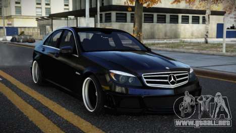 Mercedes-Benz C63 AMG Yazpocac para GTA 4