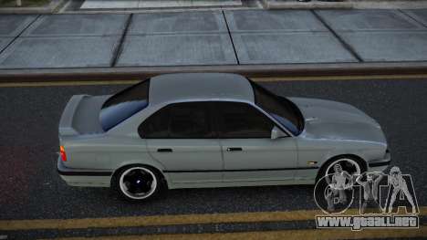 BMW M5 E34 Yarpa para GTA 4