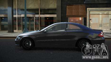 Mercedes-Benz CLK55 AMG Diytuh para GTA 4